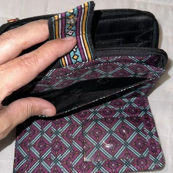 Vera Bradley Iconic RFID Black Multi Quilted Wallet Wristlet Vines Floral - Picture 6 of 12